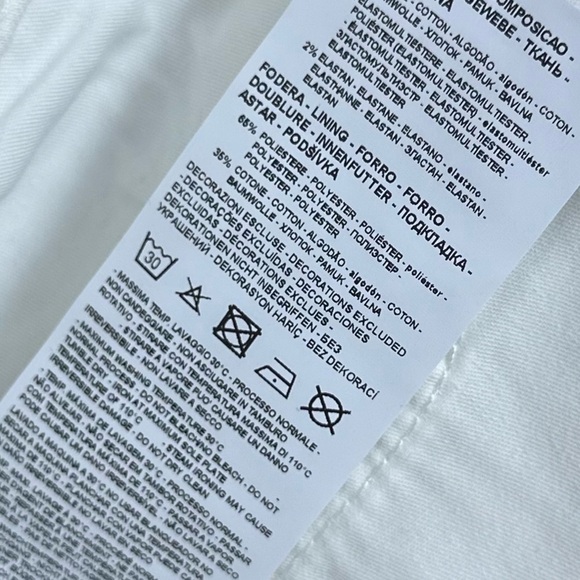 ๐
ฝ๐
ด๐ Armani Exchange skinny biker distressed white jeans, size 27 - Picture 12 of 17